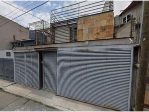 Casa en venta en 18, Xochimilco — foto 2 de 4