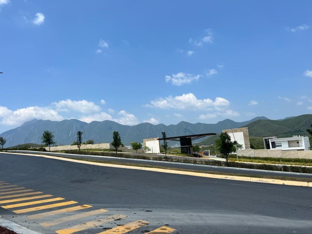 Casa en venta en Sierra Alta, Monterrey — foto 1 de 17
