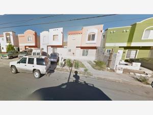 Casa en Saltillo Centro, Saltillo, Coahuila de Zaragoza