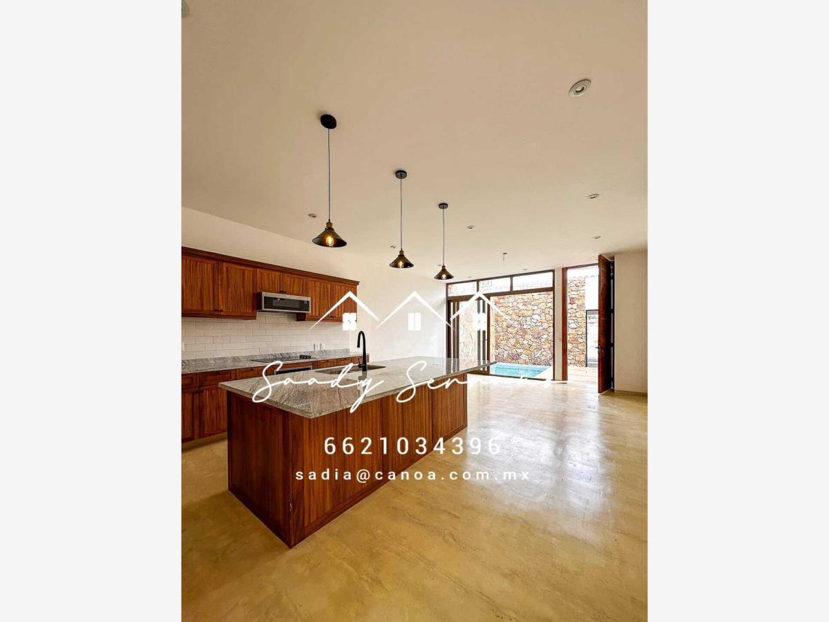 Casa en venta en Rinconada de Banderas, Bahía de Banderas — foto 1 de 15