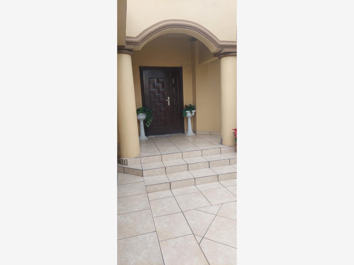 Casa en venta en Residencial San Patricio, Saltillo — foto 1 de 33