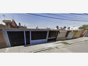 Casa en venta en Villa de las Flores 1a Sección (Unidad Coacalco), Coacalco de Berriozábal — foto 3 de 10