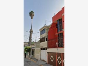Casa en Jardines de Casa Nueva, Ecatepec de Morelos, México