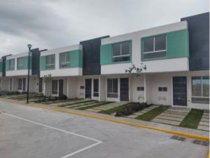 Casa en venta en San Miguel Zinacantepec Centro, Zinacantepec — foto 2 de 13