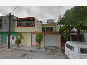 Casa en venta en Moderna, Tuxtla Gutiérrez — foto 2 de 12