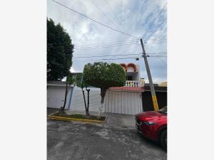 Casa en Plazas Amalucan, Puebla, Puebla