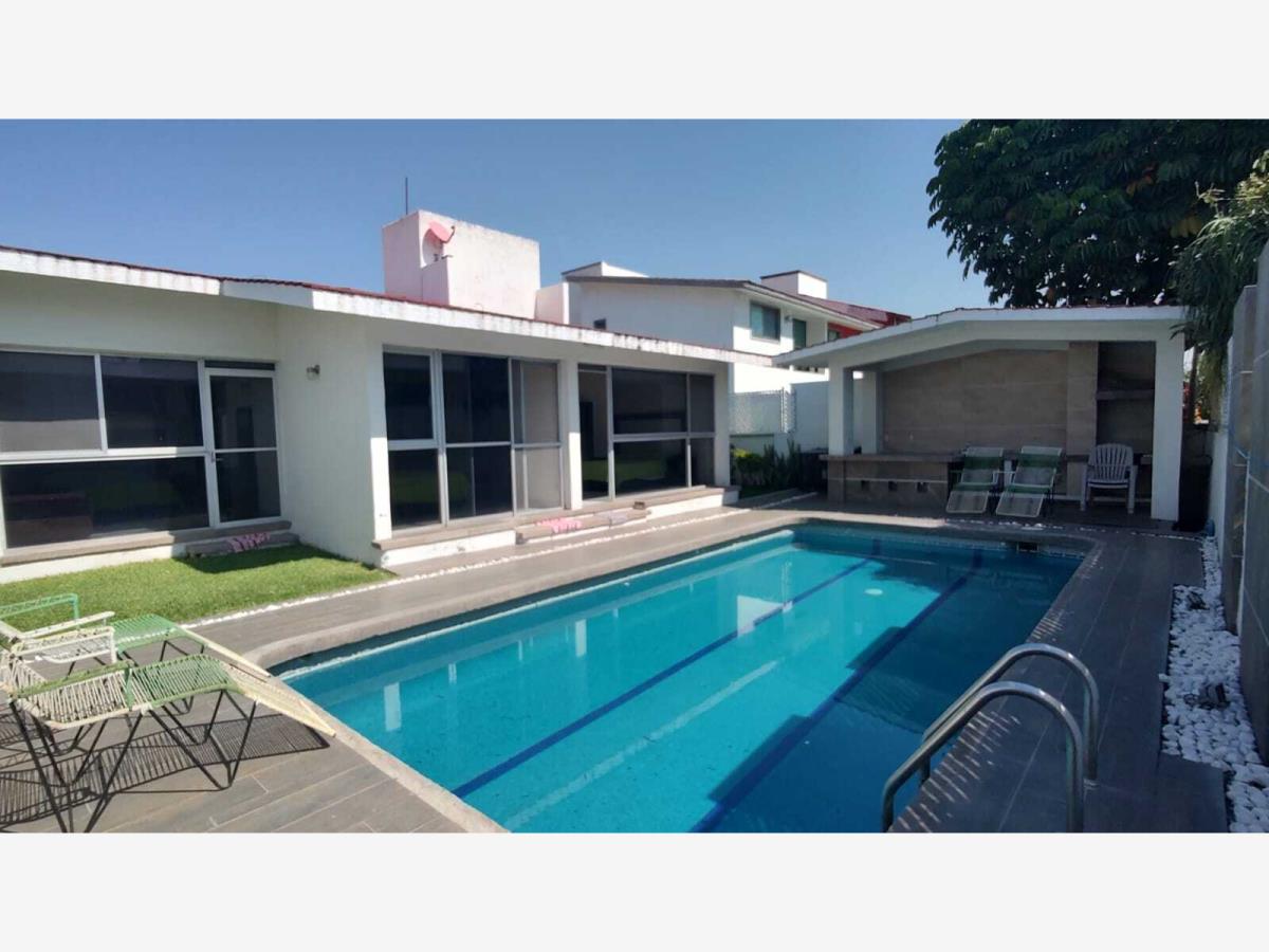 Casa en venta en Lomas de Cocoyoc, Atlatlahucan — foto 1 de 15