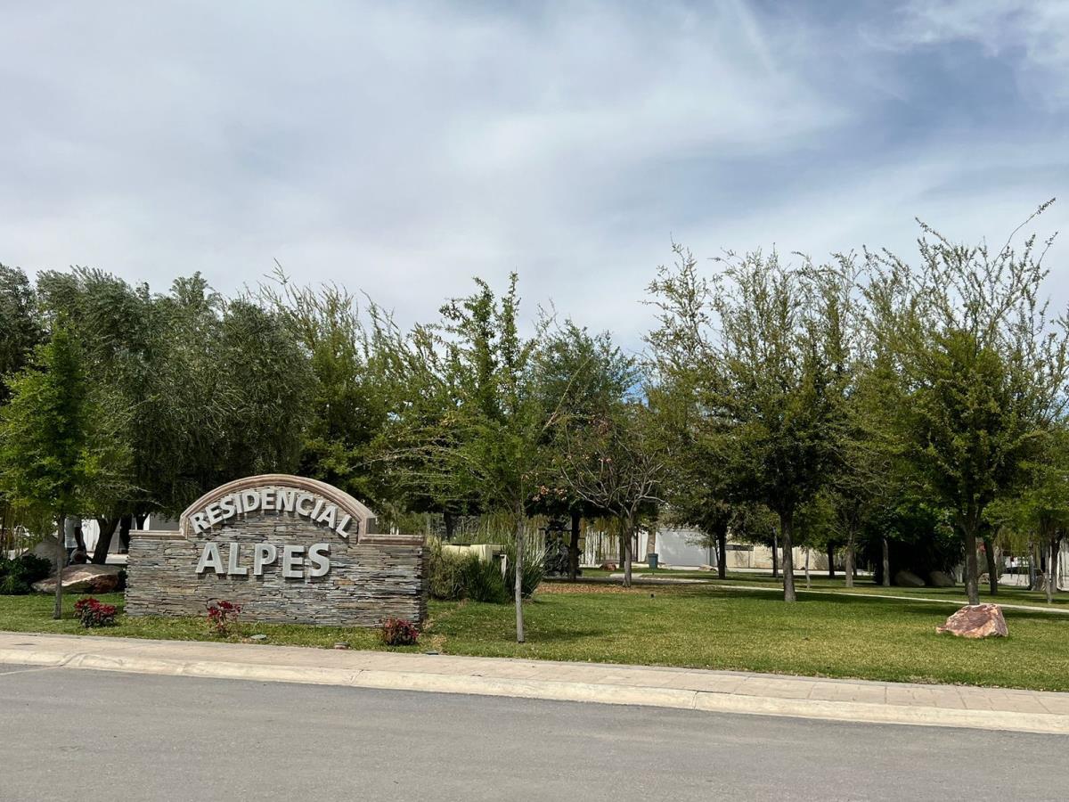 Terreno en Venta en Residencial Alpes, Torreón, Coahuila de Zaragoza