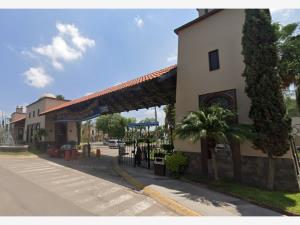 Casa en venta en Hacienda Del Real, Tonalá — foto 3 de 13