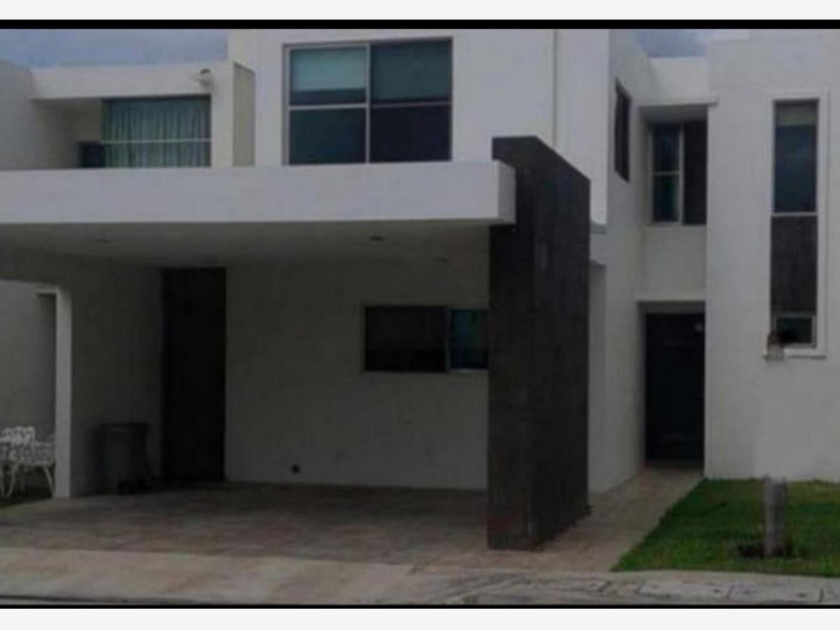 Casa en venta en Altabrisa, Mérida — foto 1 de 8