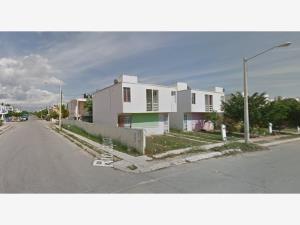 Casa en venta en Villas Riviera, Playa del Carmen — foto 2 de 14