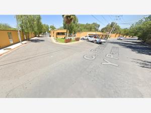 Casa en venta en Real de Villas de la Aurora, Saltillo — foto 3 de 12