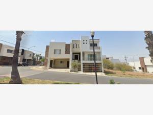 Casa en venta en Cumbres Elite Sector la Hacienda, Monterrey — foto 3 de 15