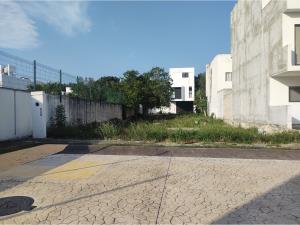 Terreno en venta en El Cantil, Solidaridad — foto 3 de 4
