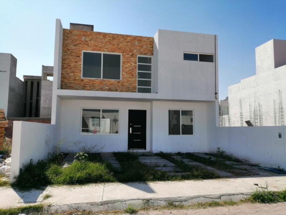 Casa en venta en Residencial las Trojes, Corregidora — foto 1 de 17