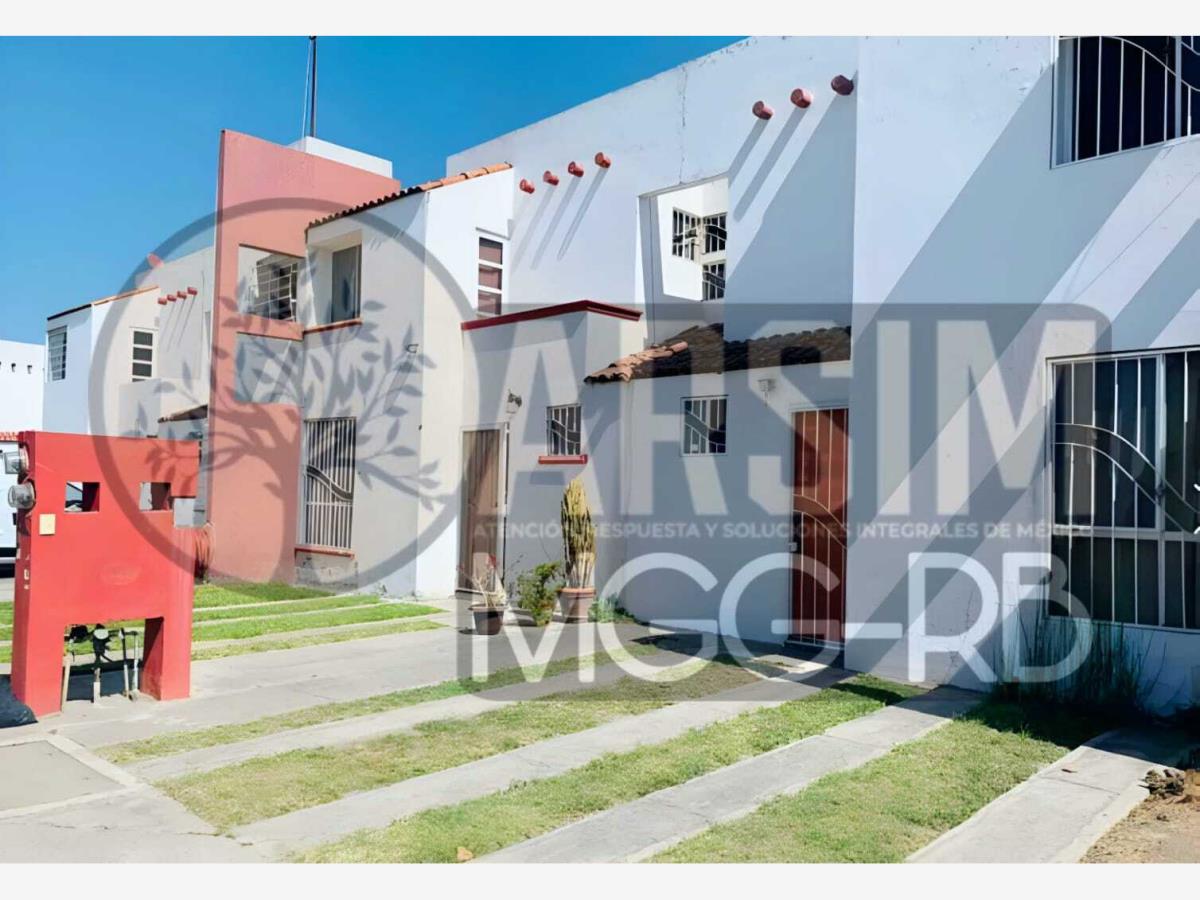 Casa en venta en Altus Bosques, Tlajomulco de Zúñiga — foto 1 de 47