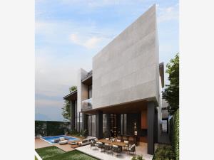 Casa en Del Valle, San Pedro Garza García, Nuevo León