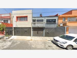 Casa en Nueva Vallejo, Gustavo A. Madero, Ciudad de México