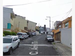 Casa en venta en Jardines Bellavista, Tlalnepantla de Baz — foto 2 de 3