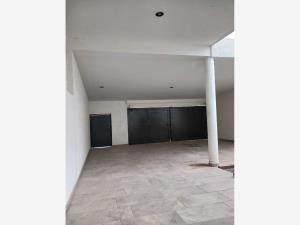 Casa en venta en Arbide, León — foto 2 de 18