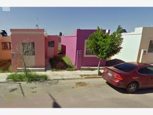 Casa en remate en Valle Elizondo, Nuevo Laredo, Tamaulipas