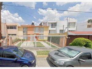 Casa en Hacienda de Echegaray, Naucalpan de Juárez, México