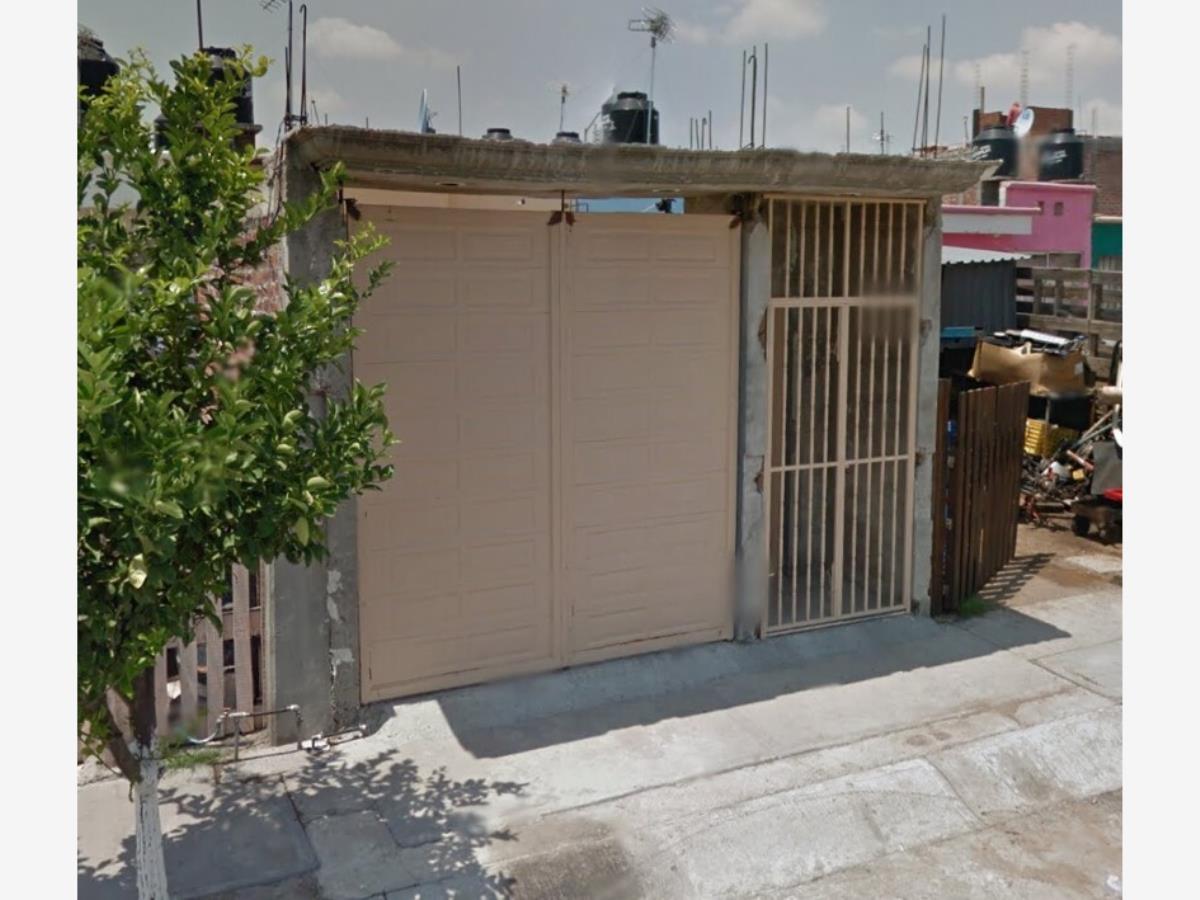 Casa en venta en Lazaro Cardenas, Irapuato — foto 1 de 2