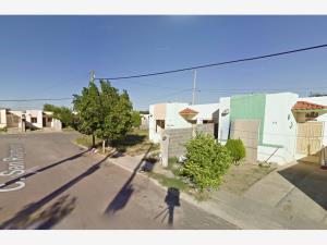 Casa en remate en Nuevo Laredo (Quetzalcóatl), Nuevo Laredo, Tamaulipas