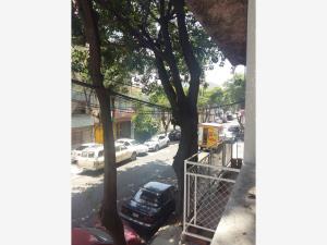 Funcional e iluminado departamento en venta en Obrera