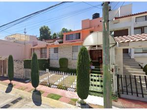 Casa en venta en Jardines de Satelite, Naucalpan de Juárez — foto 2 de 6
