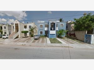 Departamento en remate en Residencial La Cascada, Benito Juárez, Quintana Roo