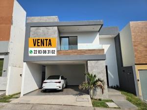 Casa en venta en Las Lomas Residencial, Alvarado, Veracruz de Ignacio de la Llave Casa en venta en Las Lomas Residencial, Alvarado, Veracruz de Ignacio de la Llave