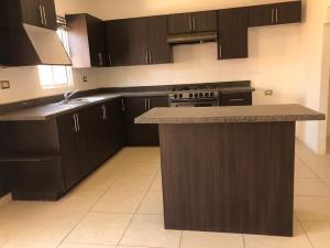 Casa en venta en Urbi Quinta del Cedro, Tijuana — foto 2 de 11