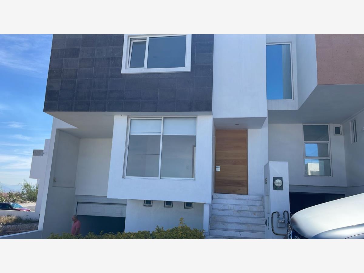 Casa en renta en Zibatá, El Marqués — foto 1 de 12
