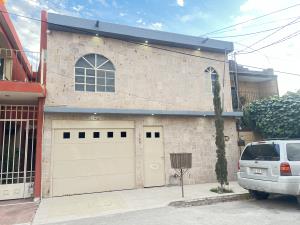CASA AMUEBLADA A MEDIA CUADRA DEL COLEGIO CERVANTES Y CANCHAS DEL COLEGIO ALEMAN