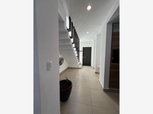 Casa en renta en Cordillera, León — foto 3 de 24