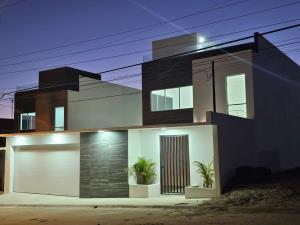 Casa en venta en Rosamar, Playas de Rosarito — foto 2 de 27