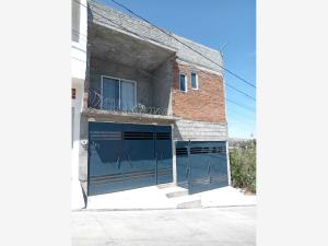 Casa en venta en Jose Maria Pino Suarez, Morelia — foto 2 de 24