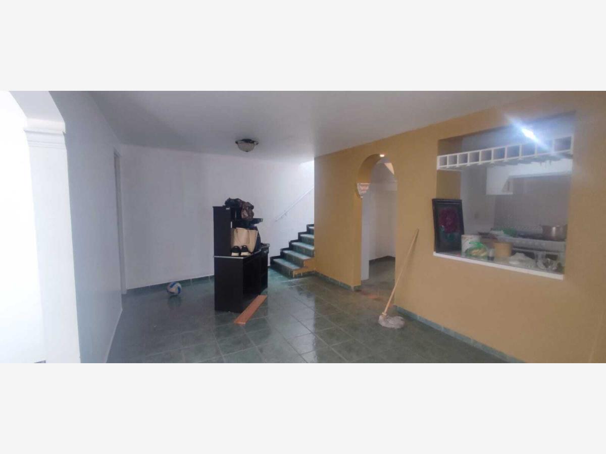 Casa en venta en Ejidal Ocolusen, Morelia — foto 1 de 26