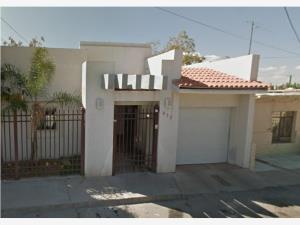 Casa en venta en Pedro Meoqui Centro, Meoqui — foto 2 de 9