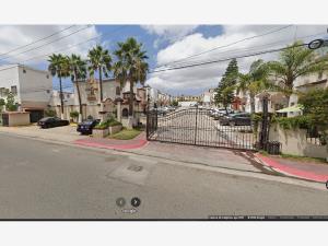 Casa en venta en Jardines de Agua Caliente, Tijuana — foto 2 de 12