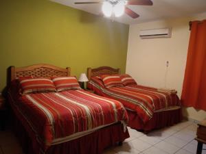 Departamento en fraccionamiento cerrado, amueblado , incluye servicios en la renta
