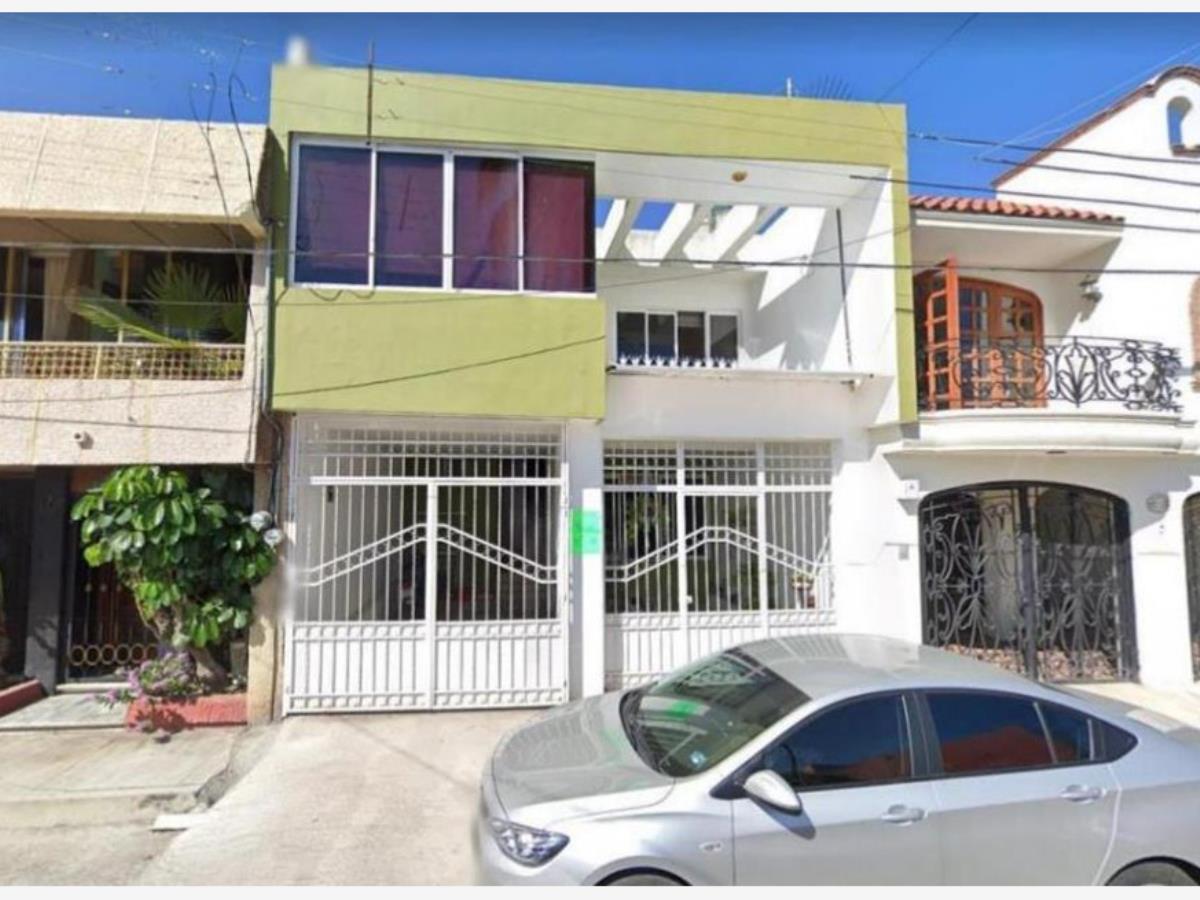 Casa en venta en Estadios, Tepic — foto 1 de 11