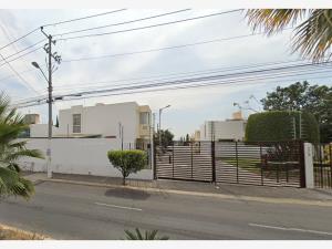 Casa en venta en Senderos de Tesistán, Zapopan — foto 2 de 18