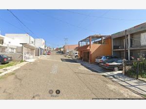 Casa en venta en Real de San Antonio, Tijuana — foto 2 de 12