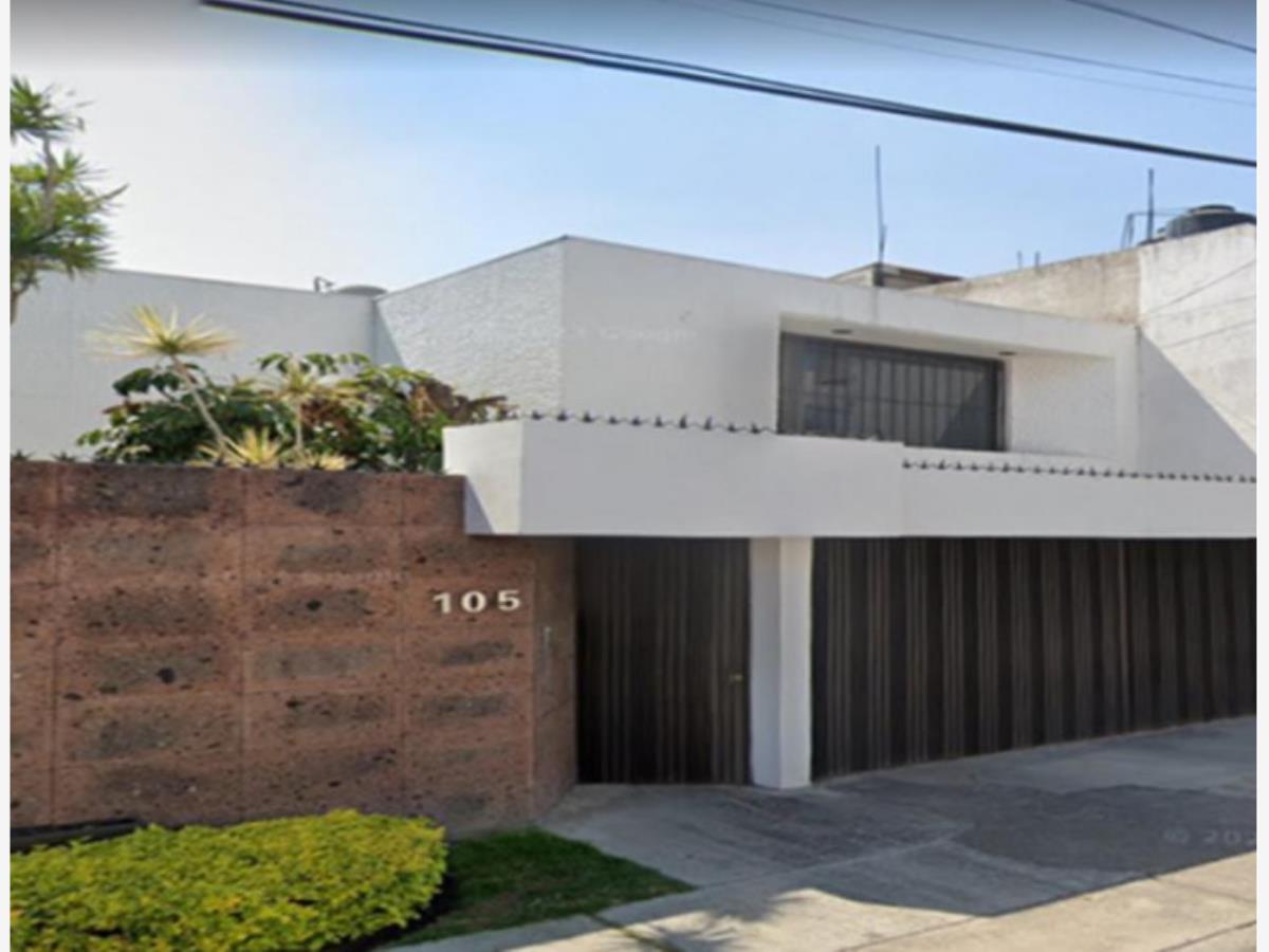 Casa en venta en Valle del Campestre, León — foto 1 de 7