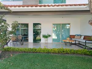Casa en venta en Lomas de Jiutepec, Jiutepec — foto 2 de 16