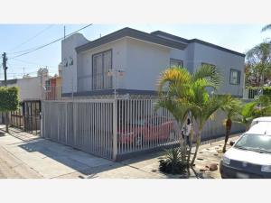 Casa en venta en Jardines Del Valle, Zapopan — foto 2 de 4