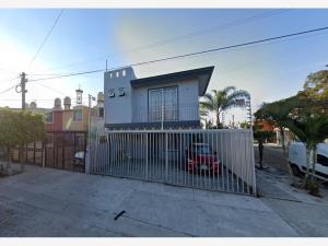 Casa en venta en Jardines Del Valle, Zapopan — foto 3 de 4