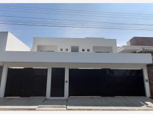 Casa en Burgos Bugambilias, Temixco, Morelos